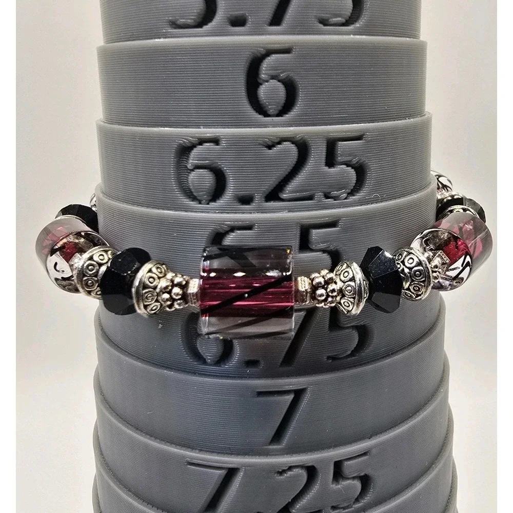 Purple Black Glass Bead Bracelet Silver Tone Toggle Clasp Artisan Style‎ 7.5